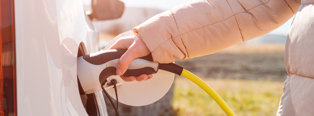 Installation de bornes de recharge en Suisse : Faites confiance à InfraElec ! 